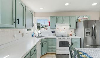 311 Pine St, Lakehurst, NJ 08733