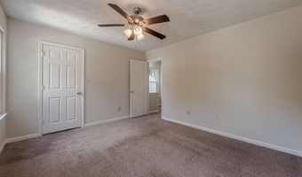 6614 Meadow Grn, Peachtree Corners, GA 30092