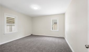 1001 EMMA Ave, Akron, OH 44302