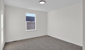 27645 Maryjane Ln E, Chesterfield, MI 48047
