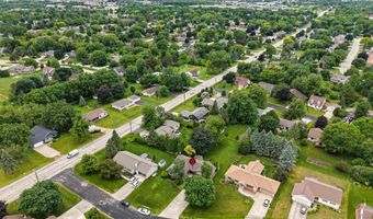 28 GREVES Ct, Appleton, WI 54914