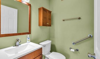 153 Webb Rd, Absecon, NJ 08201