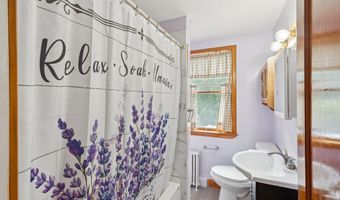15 Huston Ave, Auburn, ME 04210