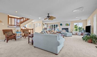 105 Island Quay Ct, Atlantic Beach, NC 28512