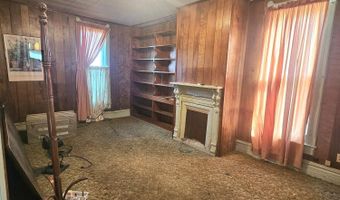 444 E 8th St, Baxter Springs, KS 66713