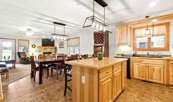 1822-3 Parkland Dr 0703, Arkdale, WI 54613