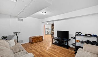 1509 SUMMERSET Dr, Cheyenne, WY 82001
