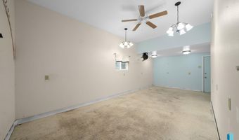 313 S 6th Ave, Brandon, SD 57005