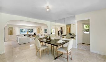 17043 Empanada Pl, Encino, CA 91436