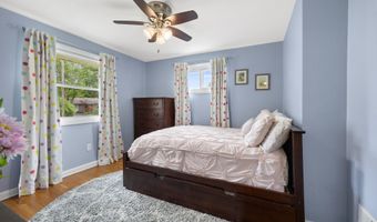 139 Contour Dr, Cheshire, CT 06410