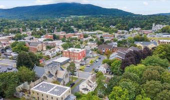 211 School St, Bennington, VT 05201