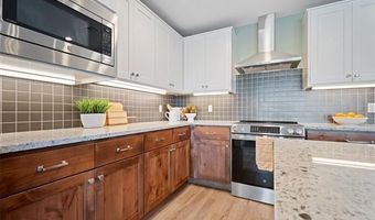 5822 Coldspring Ln, Bartlesville, OK 74006