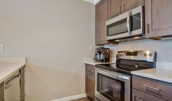 320 CHESTER Ave, Annapolis, MD 21403