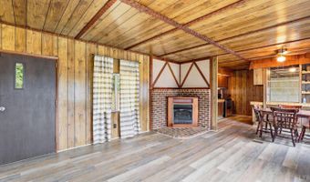 1275 Redfields Rd, Appomattox, VA 24522