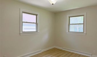 1290 Parkway Blvd, Alliance, OH 44601
