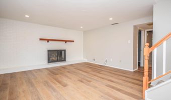 4805 WILLET Dr, Annandale, VA 22003