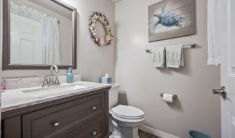 46 Hyer Ct, Aberdeen, NJ 07747