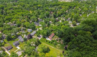 1516 Arborview Blvd, Ann Arbor, MI 48103