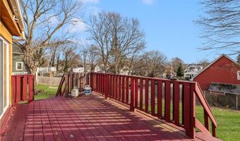 17 Padelford Ave, East Providence, RI 02915