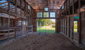 32550 Navarro Ridge Rd, Albion, CA 95410