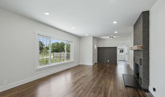 540 E 4th St, Baxter Springs, KS 66713