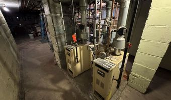 35 E 26TH St, Bayonne, NJ 07002