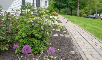 5 Bridgewater Cmn 5, Bridgewater, CT 06752