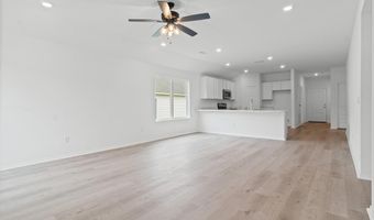 8089 Chesapeake Trl, Bauxite, AR 72011
