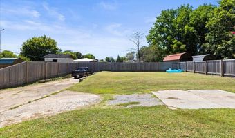 112 S Hill St, Athens, TN 37303