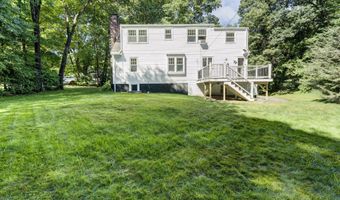 12 School House Hl, Burlington, CT 06013