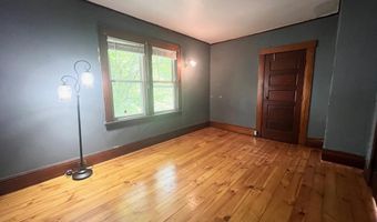 157 Pine St, Brattleboro, VT 05301