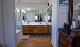 1371 Gilmore Pl, Escondido, CA 92026
