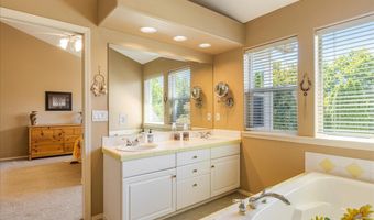 10756 SW WELLINGTON Ln, Wilsonville, OR 97070