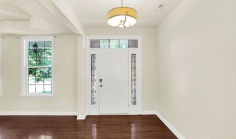 679 Erin Dr, Avon, IN 46123