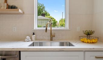 209 Bedford Forest Ave, Anderson, SC 29625