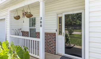388 Still Water Cir, Boiling Springs, SC 29316