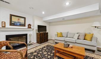 5735 BRADLEY Blvd, Bethesda, MD 20814