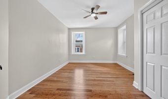 452 GREEN Ln, Philadelphia, PA 19128