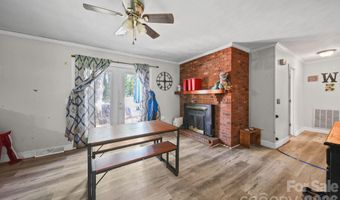 809 Elaine Dr, Albemarle, NC 28001