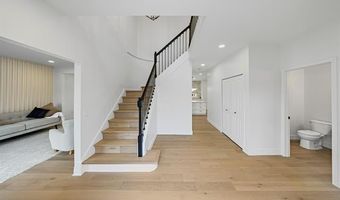 3592 GREAT FALLS Cir, Ann Arbor, MI 48108