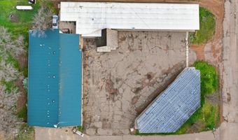 101 N Park Ave, Broadus, MT 59317