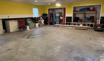 321 3rd Ave E, Albia, IA 52531