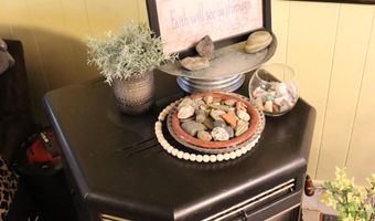 104 Pearl St, Bangor, ME 04401