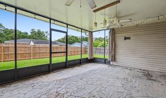 246 Pine Driveway, Bay St. Louis, MS 39520