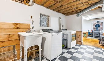 1574 Foxes Ridge Rd, Acton, ME 04001