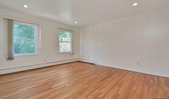 946 Closter Dock Rd, Alpine, NJ 07620
