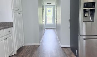 407 W Main St, Blue Mountain, MS 38610