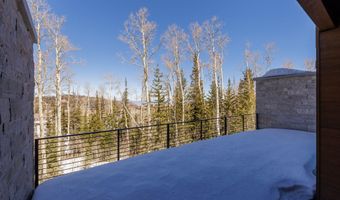 160 W Ridgeview St 7B, Brian Head, UT 84719