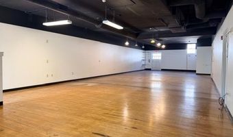 464 Putney Rd, Brattleboro, VT 05301