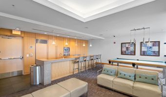 2001 15TH St N 813, Arlington, VA 22201